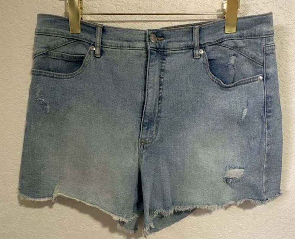 Sofia Jeans by Sofia Vergara Denim Shorts Size 12 Light Wash Distressed